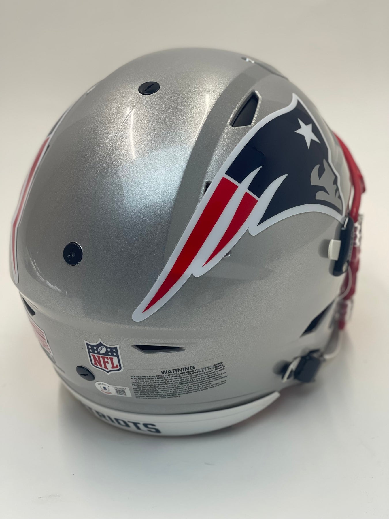 patriots speedflex helmet Hunter Henry Autographed New England Patriots Speedflex Helmet – TNT Sports Mem
